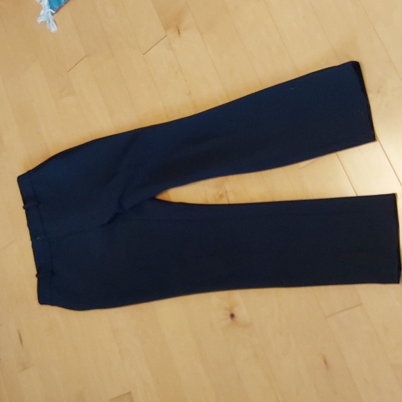 Contemporaine Black ankle length pants - Picture 8 of 8